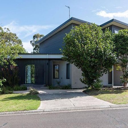 Вилла Flowering Gum House - Furry Friends Welcome Англси Экстерьер фото